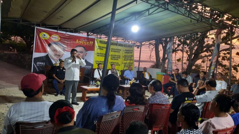 Refafi Gah Ingatkan Warga Alak, Sosok Jonas-Alo Tulus Melayani Warga