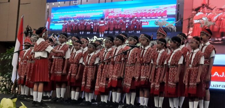 Ratusan Pelajar SD-SMP di Kota Kupang Berjibaku Unjuk Kebolehan Tarik Suara