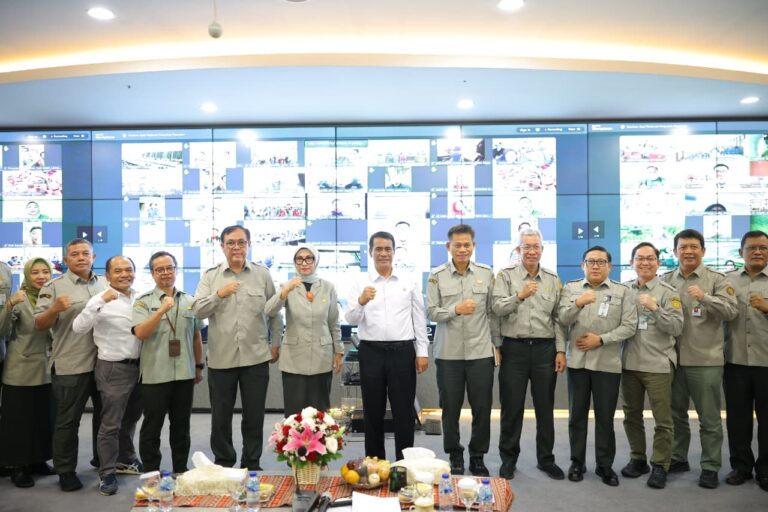 Bertemu Penyuluh, Mentan Amran: Prioritaskan Bantuan Bagi Petani Yang Membutuhkan