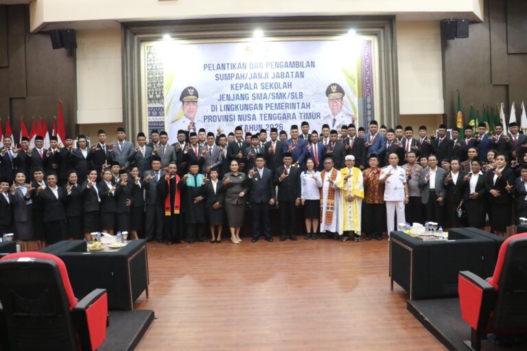 104 Kepsek SMA/SMK di Provinsi NTT Dilantik Secara Serentak