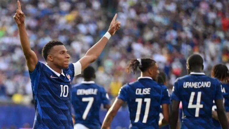 Mbappe Cetak Brace di Laga Kontra Swedia Hantar Les Blues Tantang Paraguay di 16 Besar