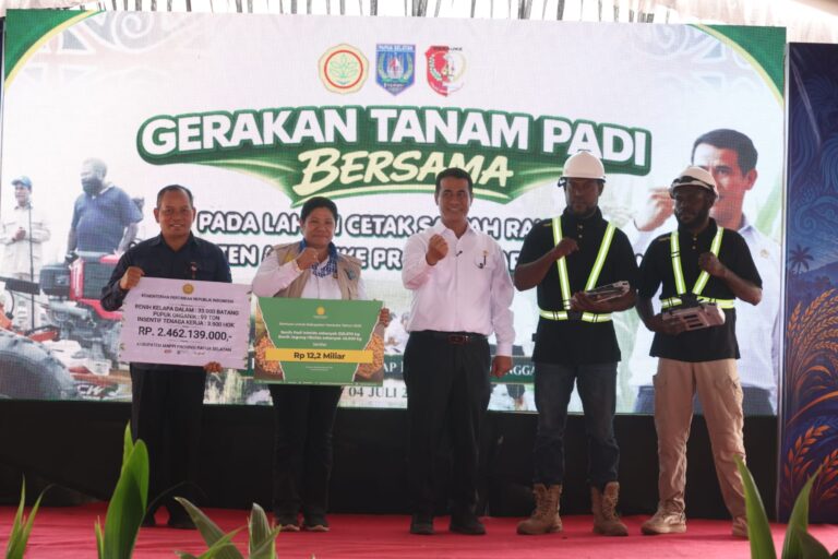 Mentan Amran Gelontorkan Bantuan Rp1,3 Triliun untuk Papua Selatan, Perkuat Lumbung Pangan Indonesia Timur
