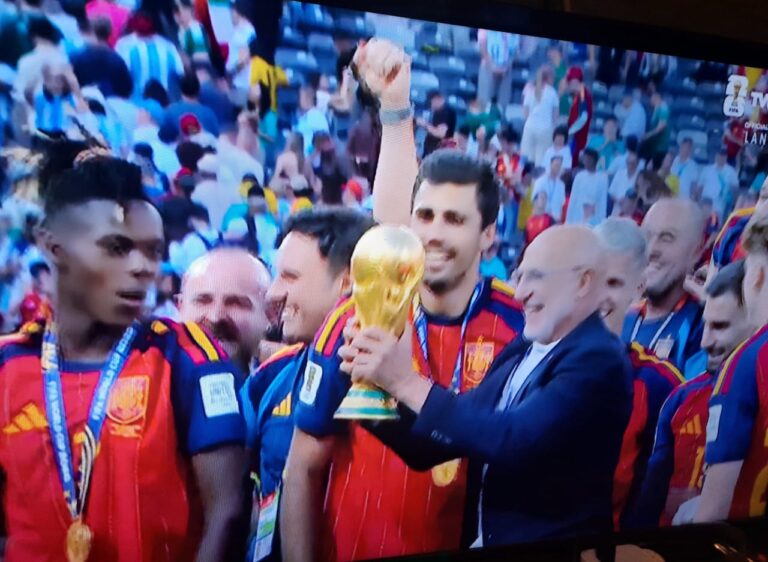 Drama Extra Time di New York : Ferran Torres Bawa Spanyol Segel Gelar Juara Piala Dunia 2026