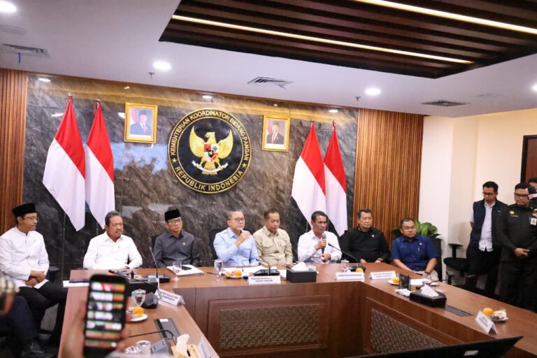 KopDes Merah Putih Pangkas Rantai Pasok, Mentan Amran: Rp263 Triliun Bisa Kembali ke Petani